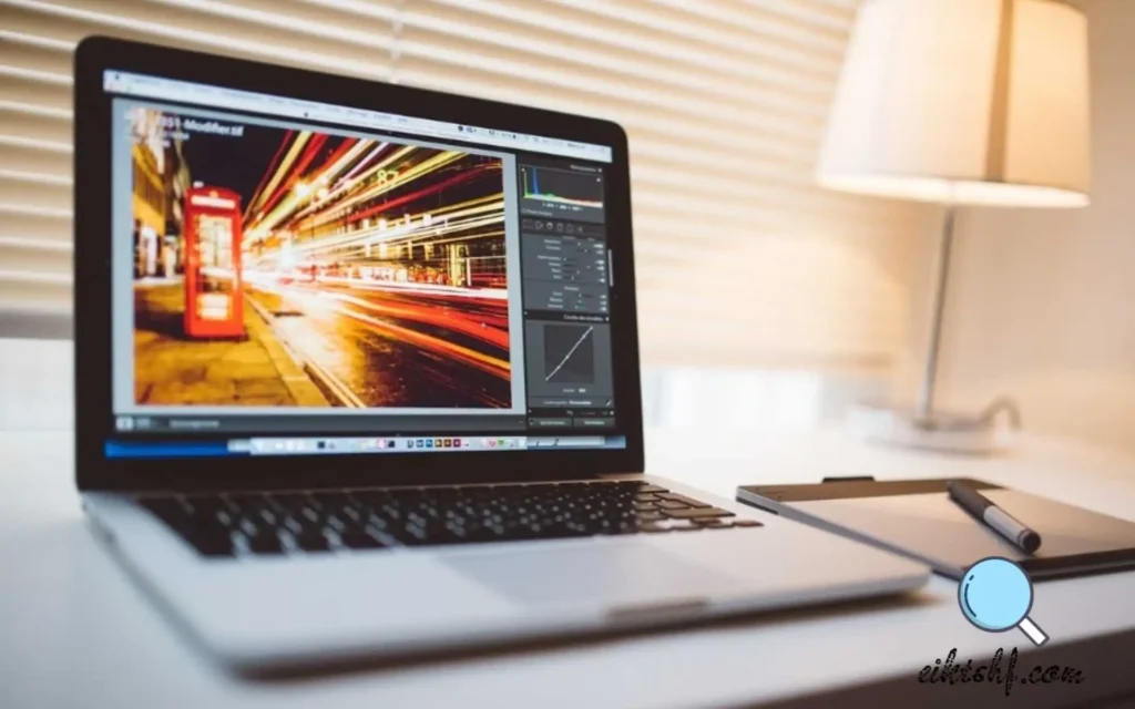 A picture showing the shape of the laptop