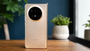 Honor تستعد لإطلاق هاتفها القابل للطي بشاشة عريضة وبطارية تتجاوز 7000mAh